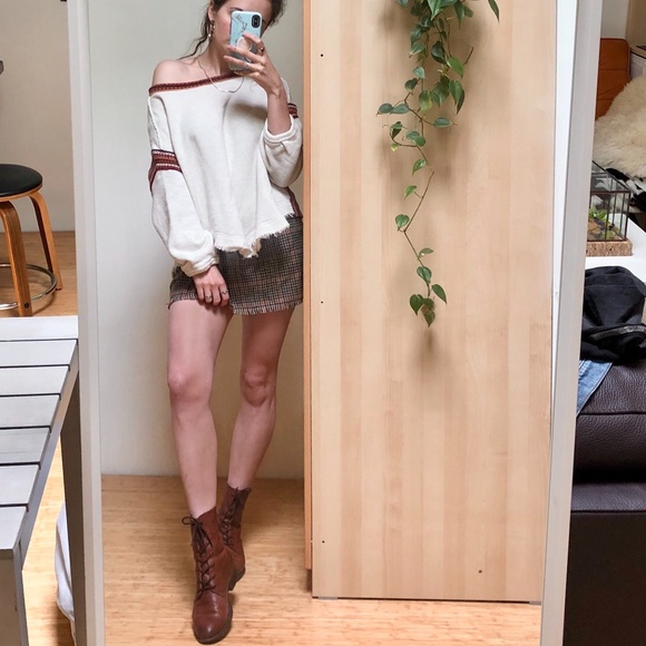 Free People Raw Hem Top - Picture 5 of 10